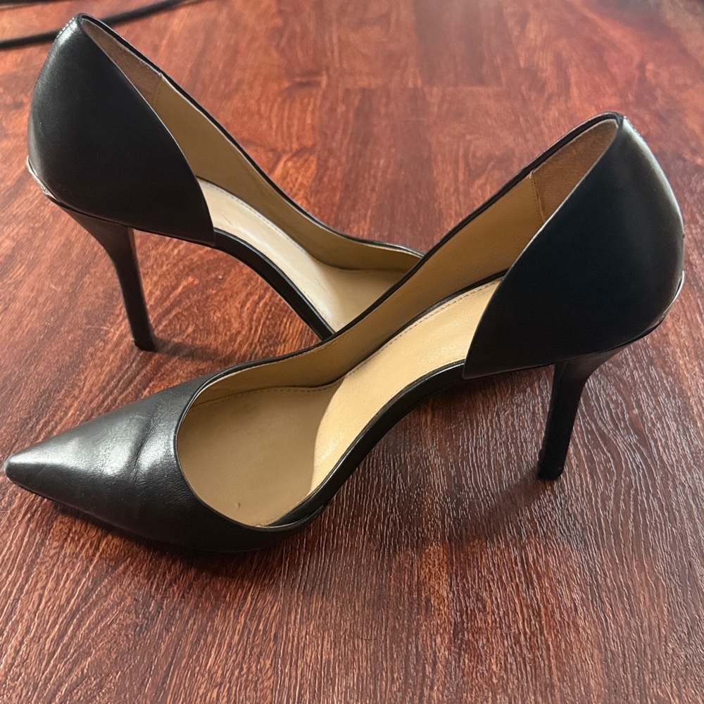 Michael Kors pumps